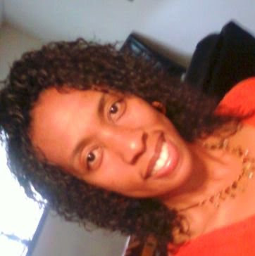 Nicole Simms Photo 27
