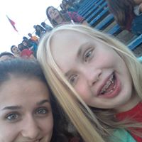 Julia Connelly Photo 16