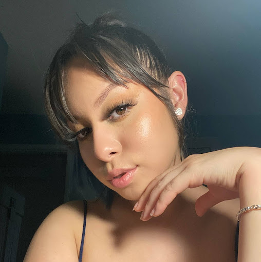 Jennifer Ayala Photo 31
