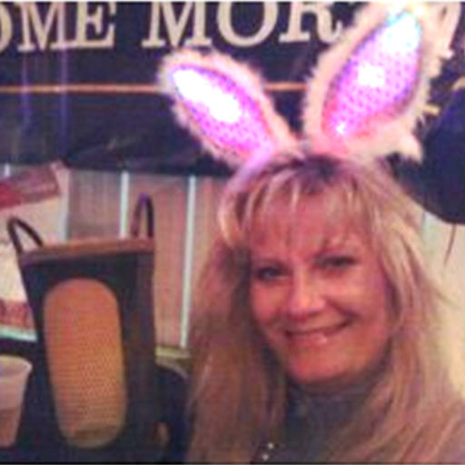 Robin Broderick Photo 13