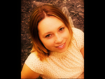 Angela Hilliard Photo 3