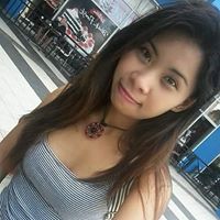 Julie Paz Photo 13