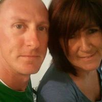 Vicky Hayes Photo 1