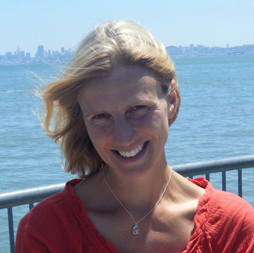 Julie Moran Photo 6