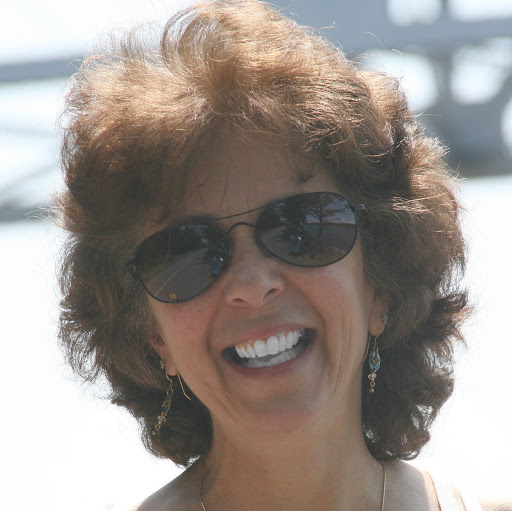 Pam Broderick Photo 3