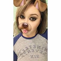 Elizabeth Becerra Photo 34