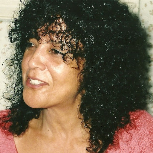 Debbie Cromwell Photo 24