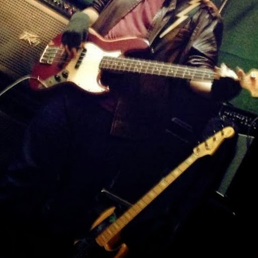Michael Castro Photo 27