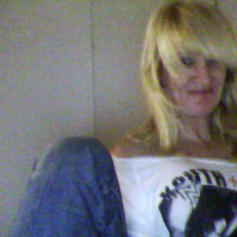 Janie James Photo 37