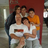 Linda Lacey Photo 7