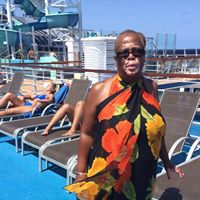 Renee Hood Photo 17