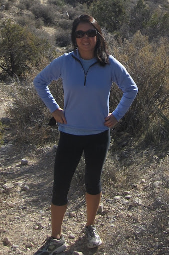 Elizabeth Becker Photo 15