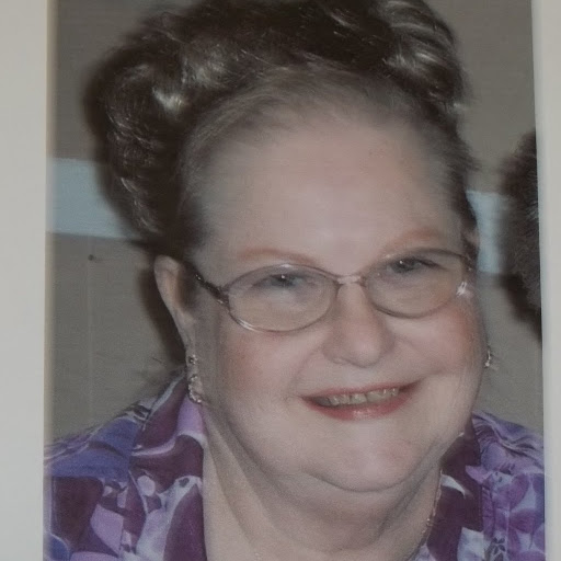 Barbara Mills Photo 27