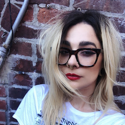 Samantha Kane Photo 19