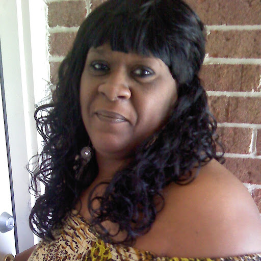 Aretha Maiden Photo 6