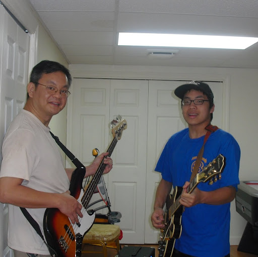 Raymond Yu Photo 11