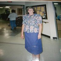 Linda Jacobs Photo 36