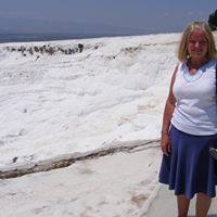 Suzanne Ames Photo 20