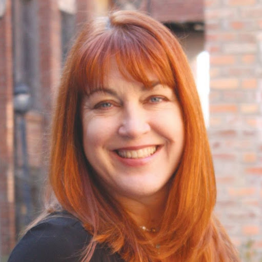 Lisa Fowler Photo 34