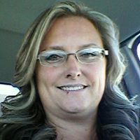 Paula Russell Photo 36
