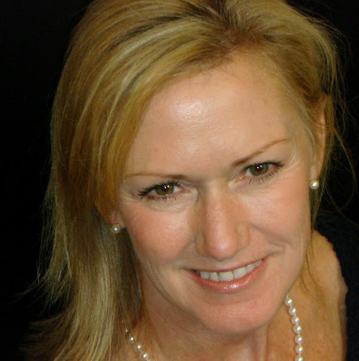 Julia Robinson Photo 10