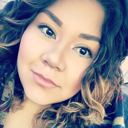 Maria Zuniga Photo 32