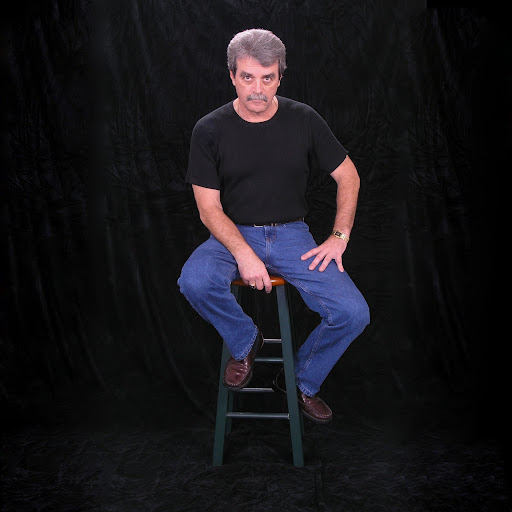 Mark Hoover Photo 20