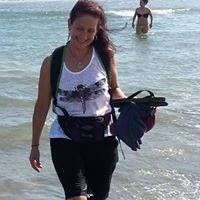 Rachelle Davies Photo 6