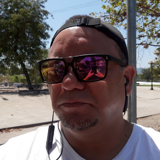Emilio Salinas Photo 30