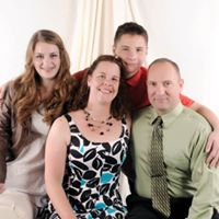 Lisa Bright Photo 10