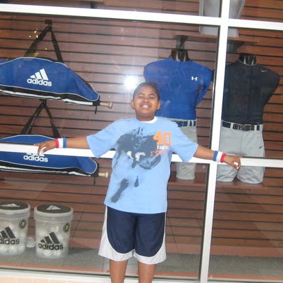 Lorenzo Blake Photo 10
