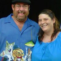 Elizabeth Hickman Photo 32
