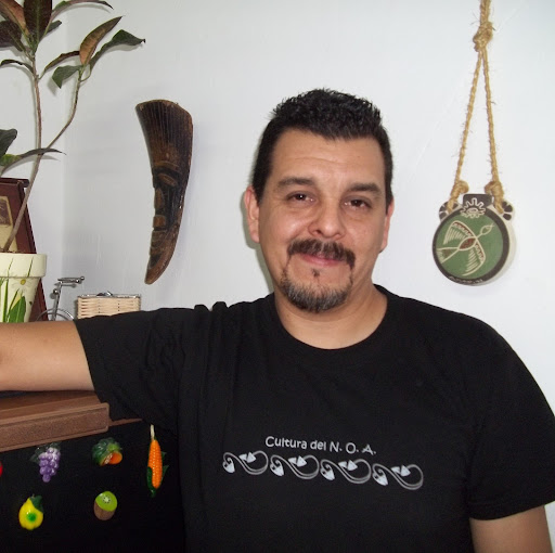 Victor Herrera Photo 22