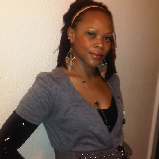 Patrice Elliott Photo 20