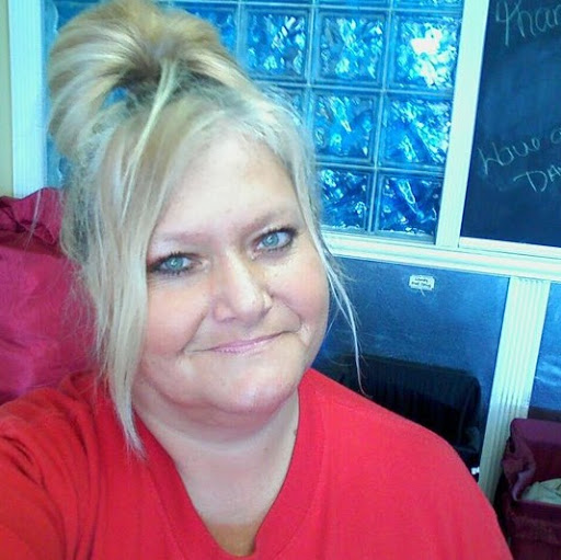 Pamela Mahaffey Photo 3