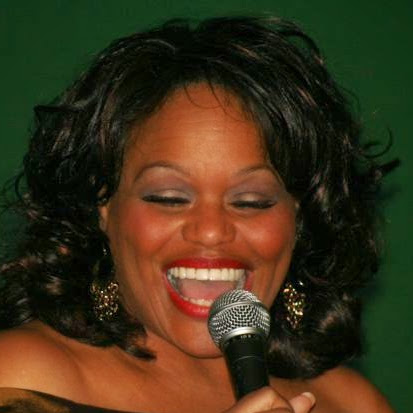 Paula Johns Photo 25