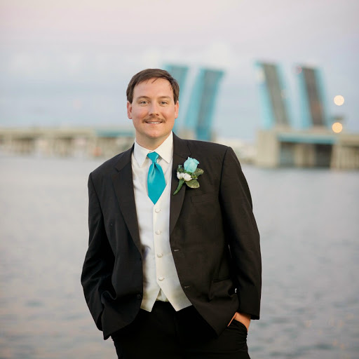 Shane Schultz Photo 40
