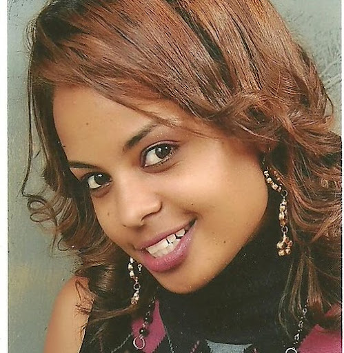 Ruth Abraham Photo 14