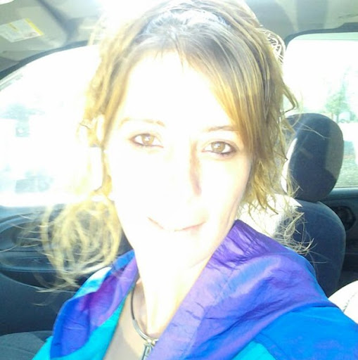Theresa Britton Photo 17