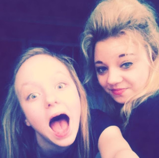 Charlie Reynolds Photo 14