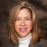 Elizabeth Wilkins Photo 22