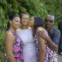 Rashelle Walker Photo 4