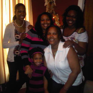 Renee Bell Photo 14