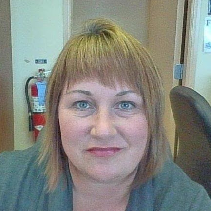 Laura Christie Photo 31