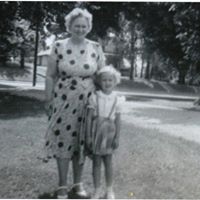 Sue Thayer Photo 30
