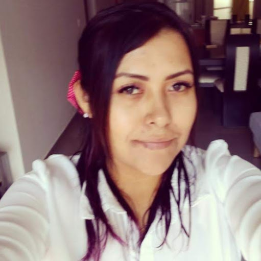Alma Cruz Photo 25