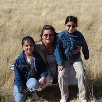 Elizabeth Becerra Photo 40