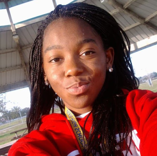 Erin Calhoun Photo 13