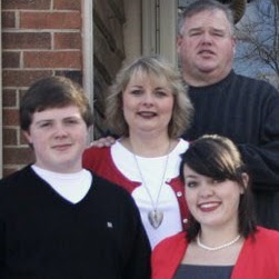 Lisa Kearns Photo 43