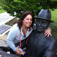 Theresa Benson Photo 32